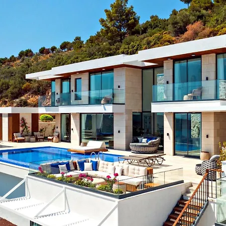 Luxury 5 Bedroom - 9881 * كالكان