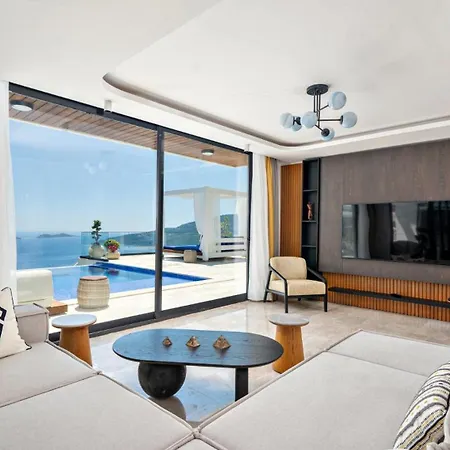 Luxury 5 Bedroom - 9881